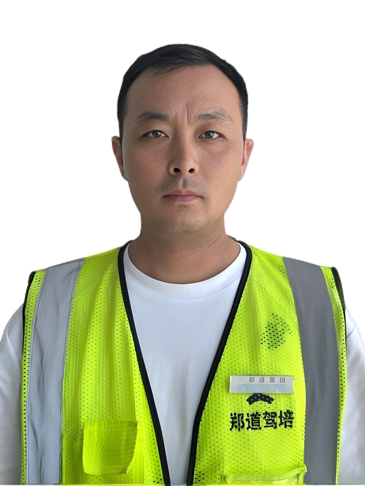 瑛才驾校陈教练